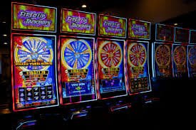 ဘောလုံးလောင်းကစား Sportsbook